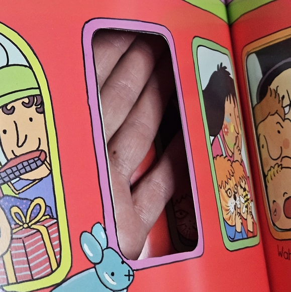 The wheels on the bus Paper Back - Picture 5 of 10